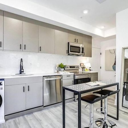 Lux Capitol Hill Vacation Home, In-House Services Вашингтон Экстерьер фото